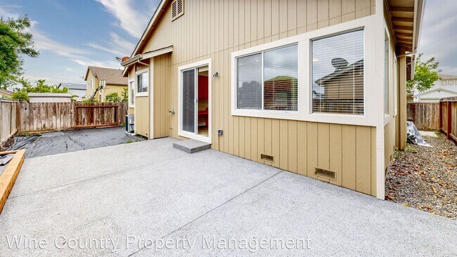 Building Photo - 4 br, 2 bath House - 2018 Lone Star Court