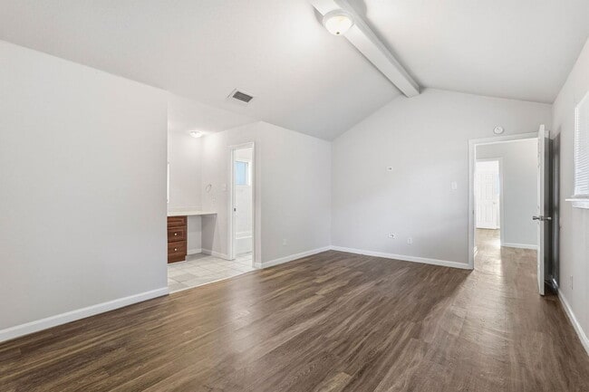 Building Photo - 11202 Sagehill Dr