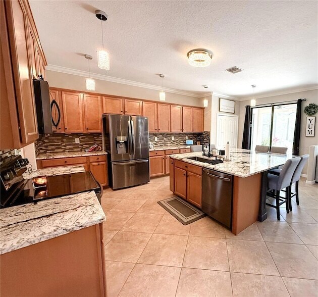Building Photo - 12410 Cinqueterre Dr