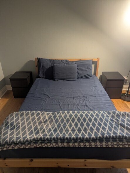 Building Photo - 1029 Pennsylvania St