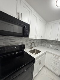 Building Photo - 5962