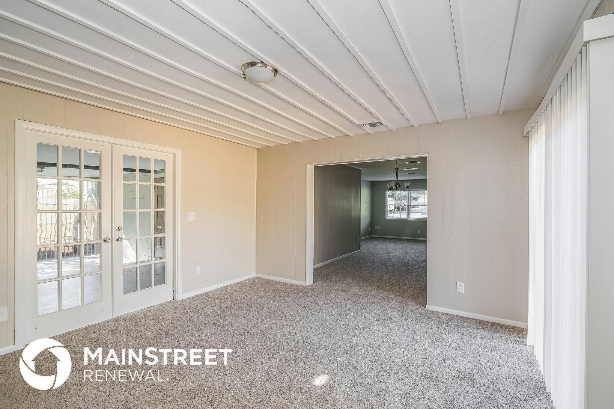 Building Photo - 5027 McManus Dr