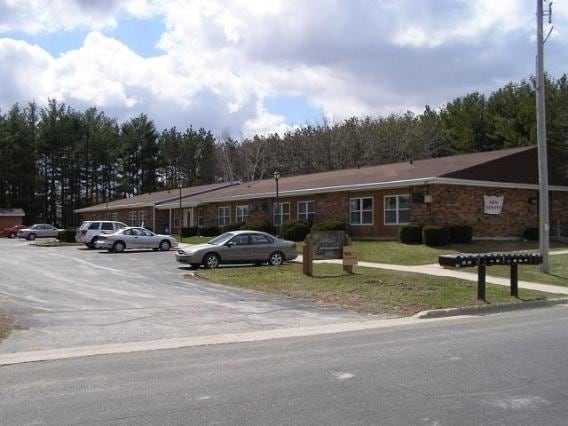 Primary Photo - 151 Hoover St