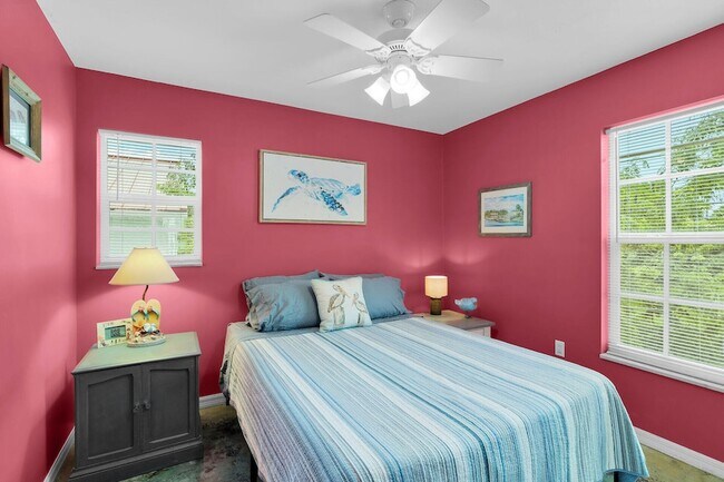 Building Photo - 21 Poinciana Dr