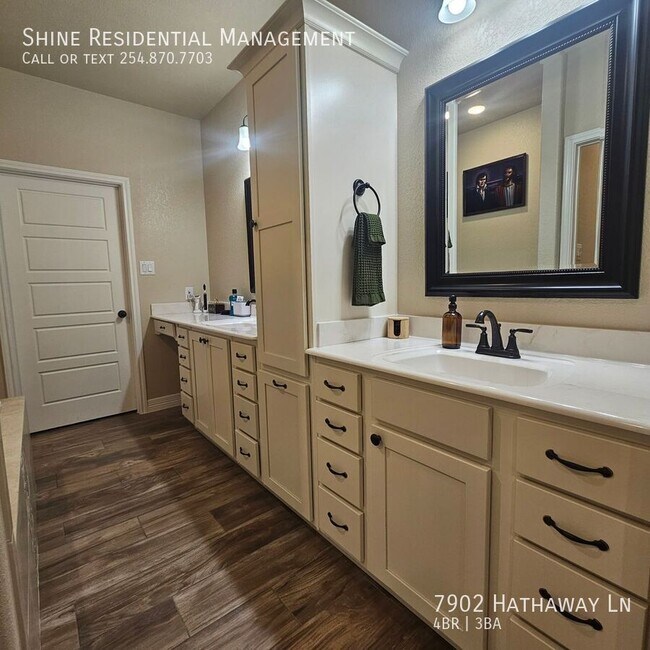 Building Photo - 7902 Hathaway Ln