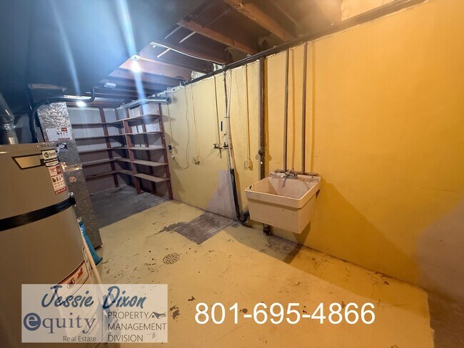 Building Photo - 2462 W 4750 S