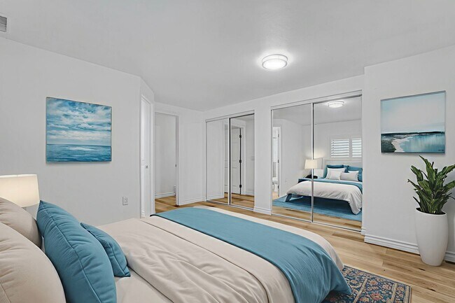 Building Photo - Updated three bed two bath house in Thousand Oaks with attached garage