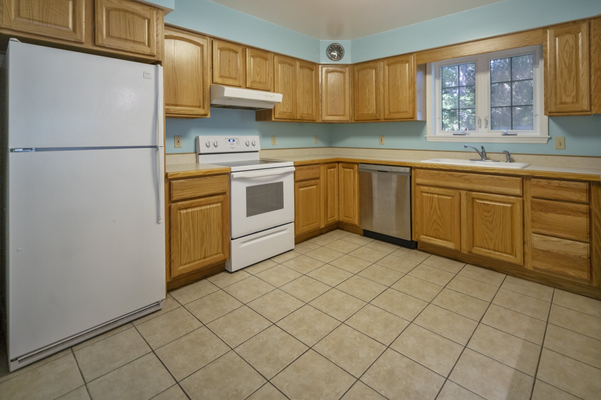 Kitchen-1 - 820 Hanshaw Rd