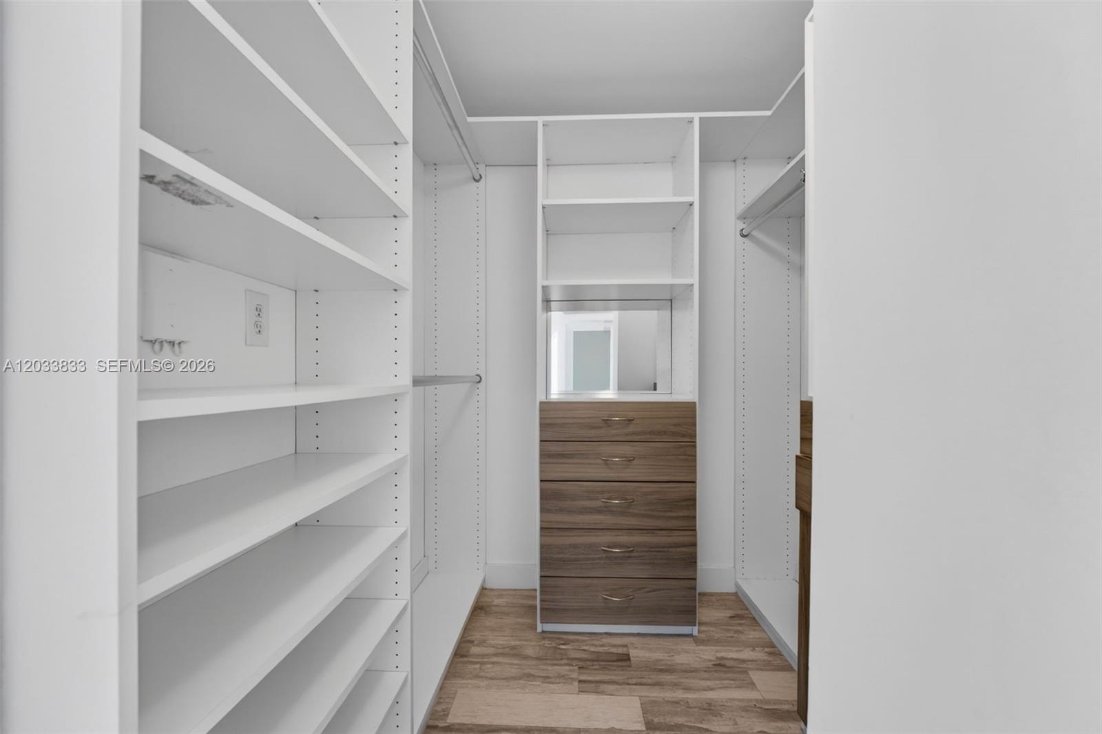 Building Photo - 50 Menores Ave