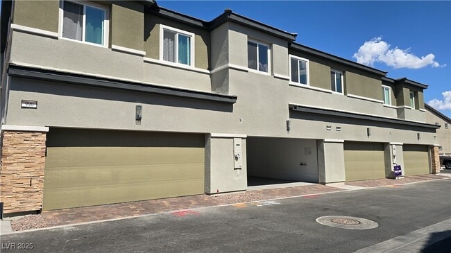 Building Photo - 988 Gearus Pl