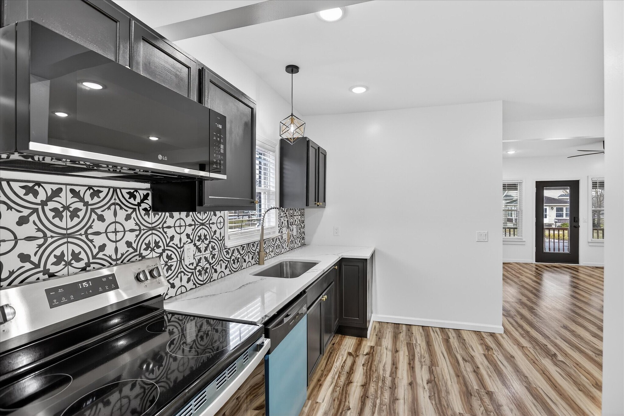 Building Photo - 509 McDonald St