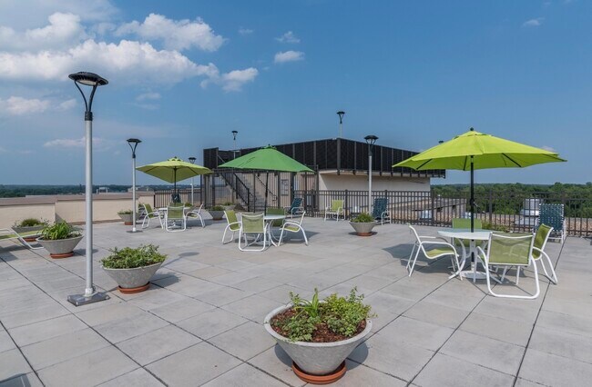 Building Photo - 4242 East West Hwy