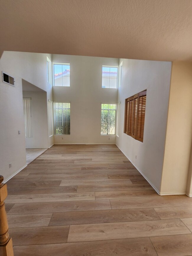 Building Photo - Mira Mesa West - Built in 1992 - Two Story...