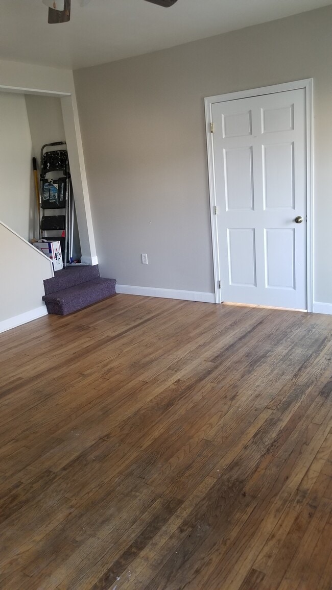 Building Photo - 11 Mill St