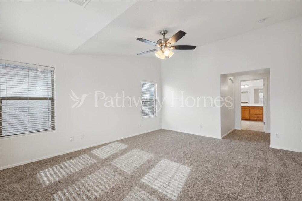 Building Photo - 17762 W Watson Ln