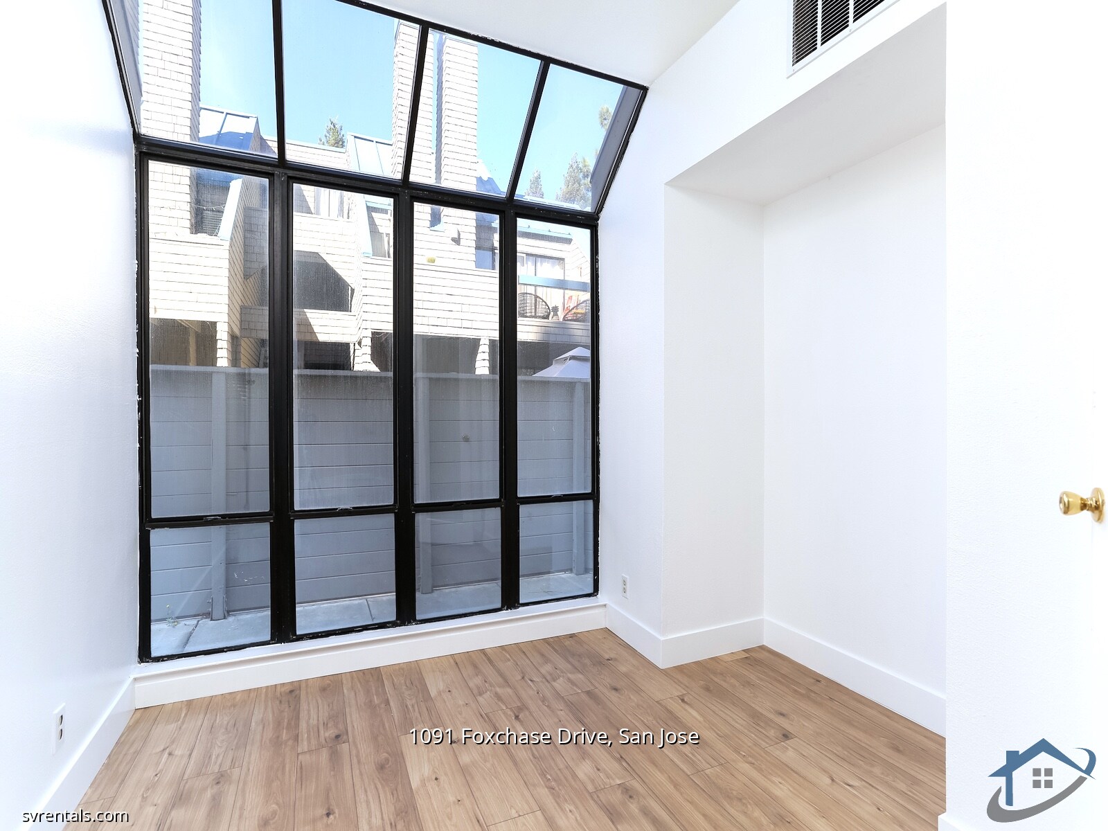 Building Photo - 1091 Foxchase Dr