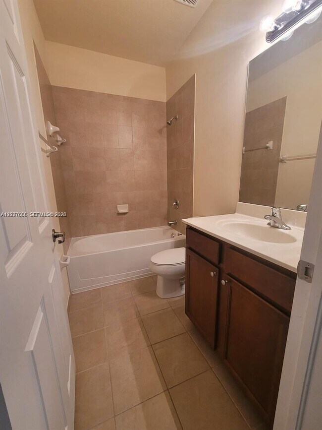 Building Photo - 3537 W 89th Pl