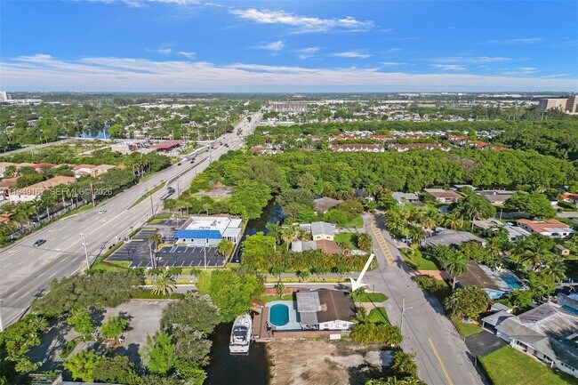 Building Photo - 3730 SW 47th Ct