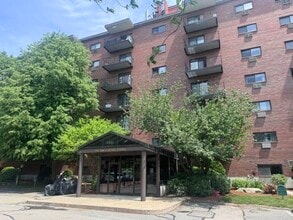 Building Photo - 1321 Worcester Rd