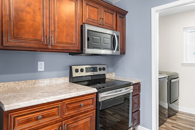 Building Photo - 2701 E Copeland Ct