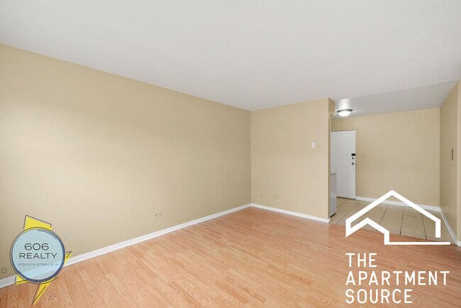 Building Photo - 1213 34th Ave