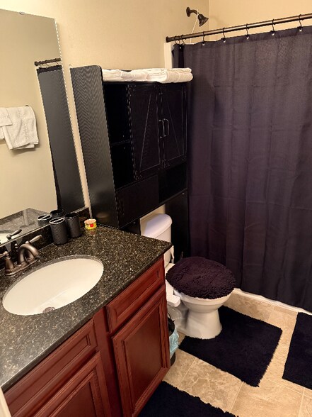 Building Photo - 1058 Rabon Pond Dr