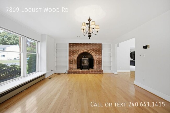 Building Photo - 7809 Locust Wood Rd