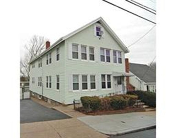 Primary Photo - 11 Bateman St