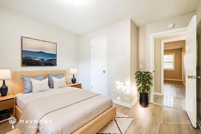 Building Photo - 3760 Cherokee Overlook Dr