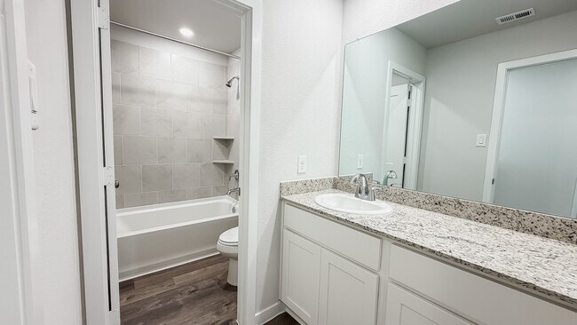 Building Photo - 11982 Wisteria Mdws Dr