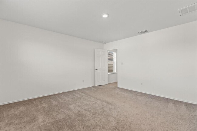 Building Photo - 917 Duskywing Wy
