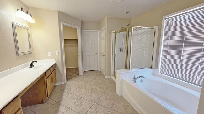 Building Photo - Beautiful Augusta Ranch Home Available Now!