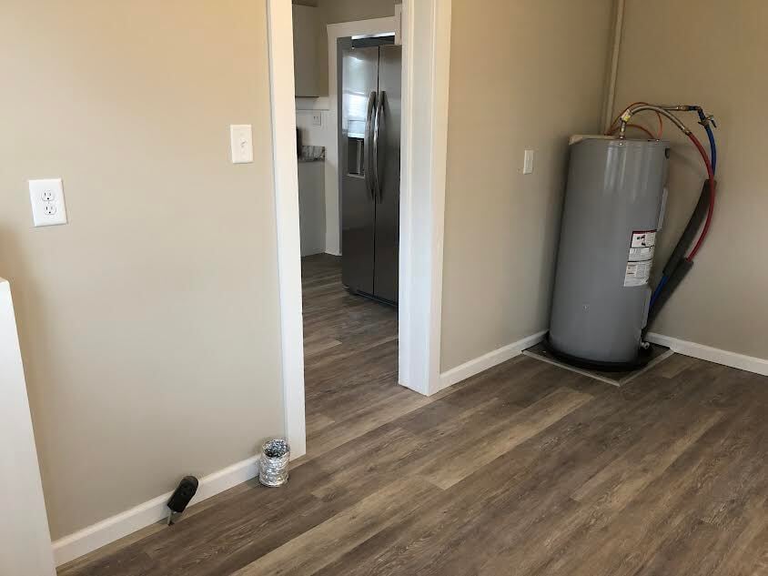 Mud Room/Laundry Room - 5883 Core Point Rd