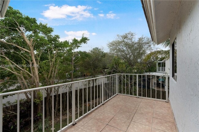 Building Photo - 9587 SW 148th Ave