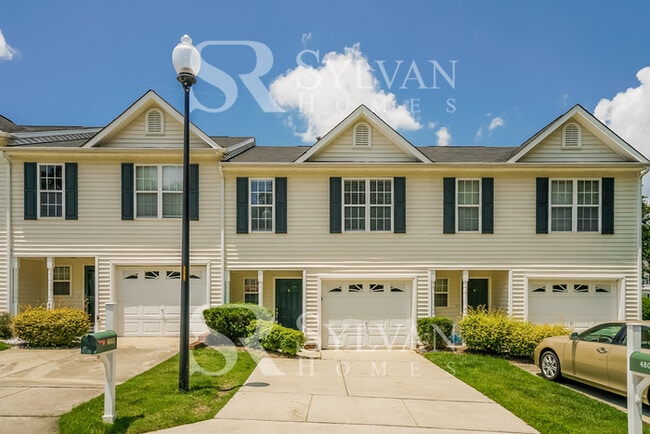 Building Photo - Everything you have been dreaming of is here. Lease today!