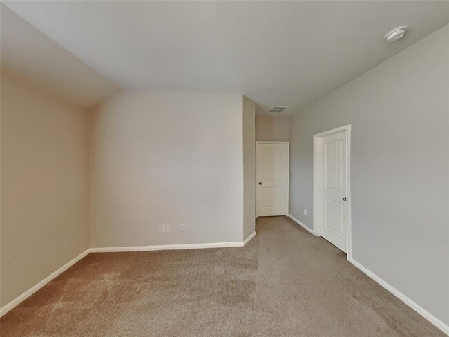 Building Photo - 7523 Merrylands Dr