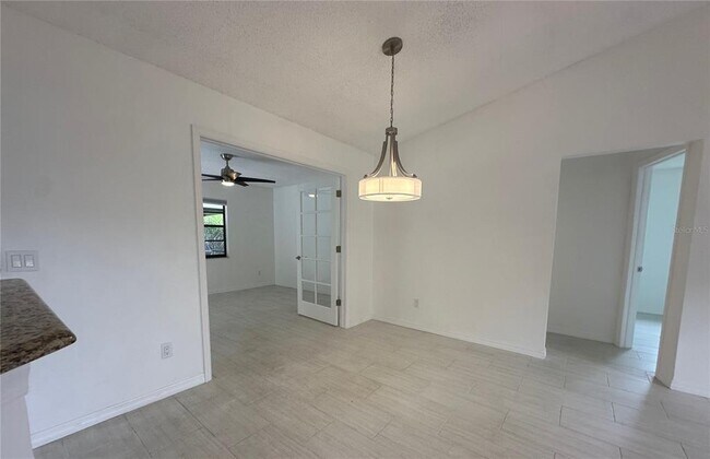 Building Photo - 8618 Woodbridge Dr