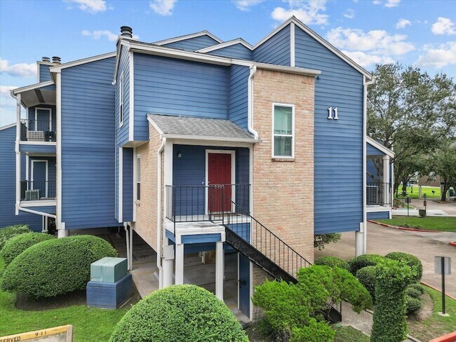 Building Photo - 18515 Egret Bay Blvd