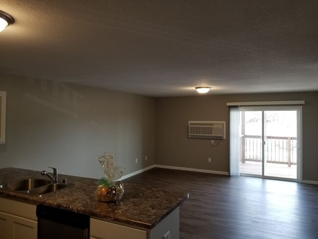 Interior Photo - The Overlook Apartments