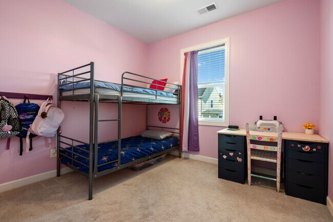 Building Photo - Briar Chapel Beauty! Available in 2026!