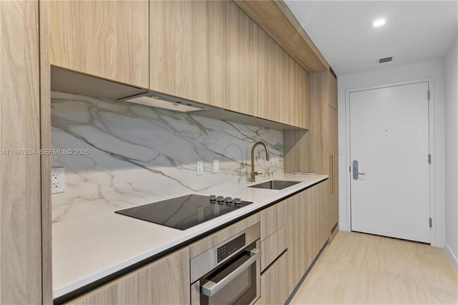 Building Photo - 77 SE 5th St