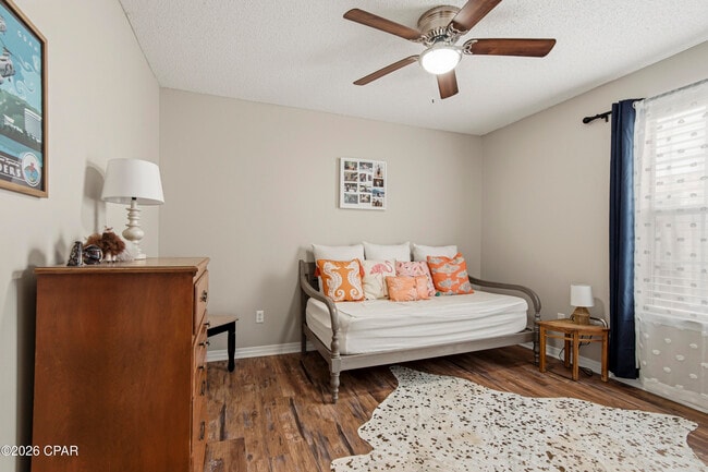 Building Photo - 855 Mande Ct