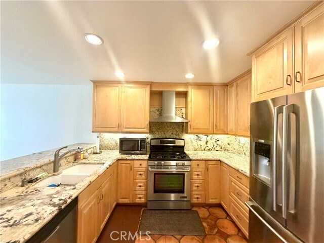 Building Photo - 31862 Sunset Ave