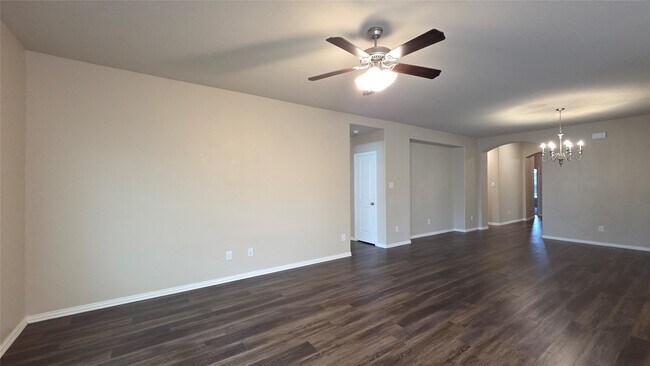 Building Photo - 29535 Whitebrush Trace Dr