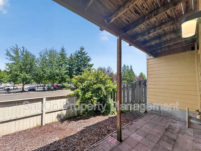 Building Photo - 20715 NW Painted Mountain Dr