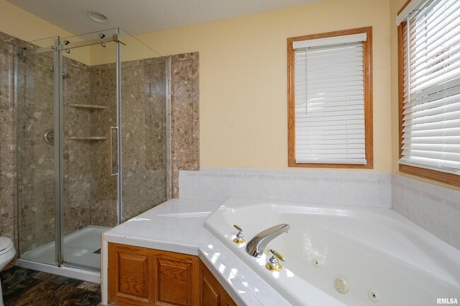 Building Photo - 4005 Raleigh Ave