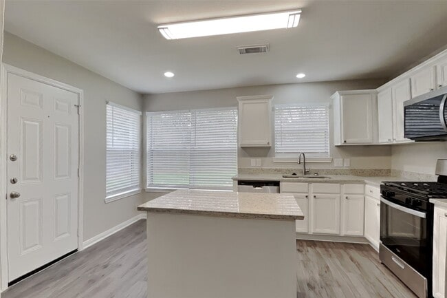 Building Photo - 21011 Carmel Valley Dr