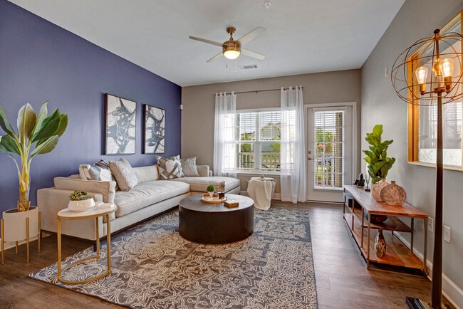 Building Photo - Ascent at Mallard Creek Apartments