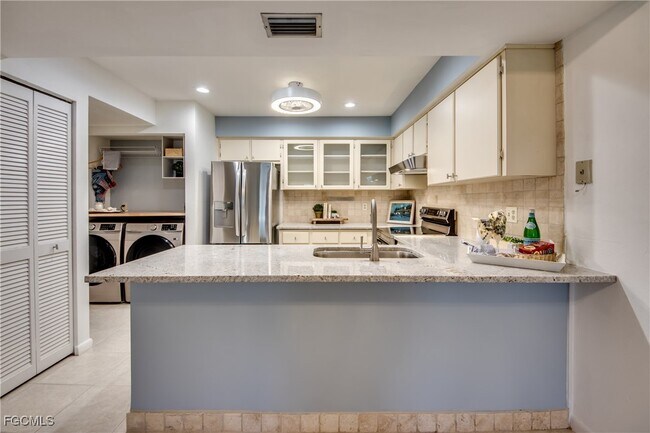 Building Photo - 12920 Sandpoint Ct