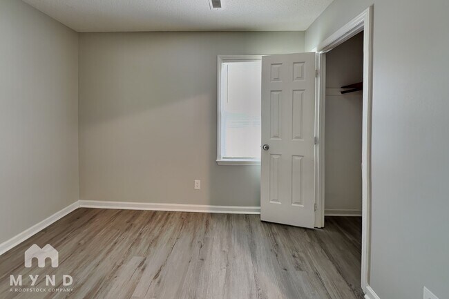 Building Photo - 9205 Meadow Sweet Ct